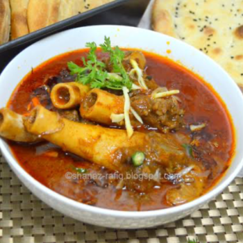  Mutton Nihari at Mohd Danish, Shaheen Bagh MOHAMMAD DANISH C O MIZAAJ  RESTAURAN  CAFE  G49 5 40 FEET SHAHEEN BAGH NR QURESHI KABAB