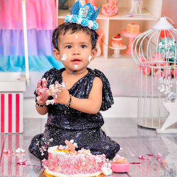 Professional kids photography session capturing joyful moments in Jalna - Image 1
