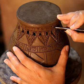 SEACLAP INTERNATIONAL - Indian Handicrafts Elegant Decor & Gifting Collection in Amravati
