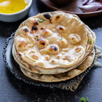 Saffron Fresh Tandoori Breads Variety Platter