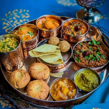 Saffron Restaurant Special Veg & Non-Veg Thali Meals