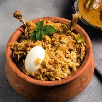  Sunday Special Naatu Kozhi Biryani Country Chicken Feast V 2 KITCHEN VEG NON VEG NO 119 CHAIRMAN DURAISAMY STREET PUDUPETTAI ROAD OPP KVB BANK TIRUPATTUR 635601 635601