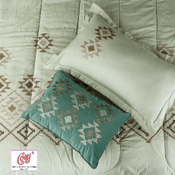 Silver King Embroidered AC Set in Karol Bagh - Image 1