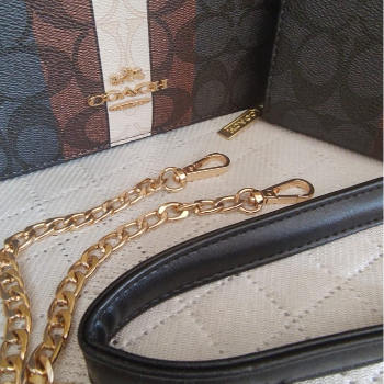 COACH Cross Body Bag Black Stylish Everyday Handbag - Image 3