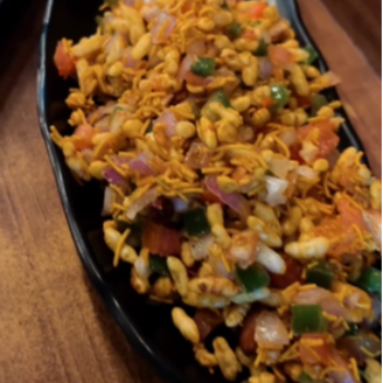  Haiholic Veg Healthy Foods Fast & Fresh Bites MEENU DOGRA D17/327, NEAR JIMS College, Opp. Petrol Pump, Rohini  Sector 3