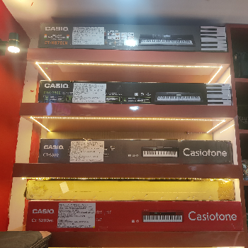 Casio Keyboard Versatile Sound Digital Piano - Image 1