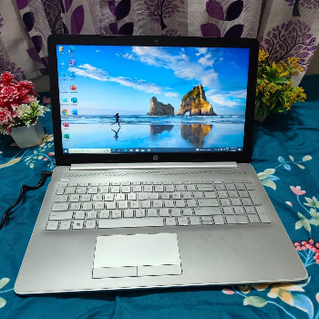 HP 15 Refurbished Laptop i5 8GB RAM SSD Combo