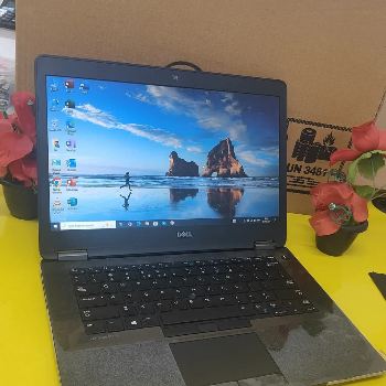 Refurbished Dell Latitude 7470 Core i7 Business Laptop