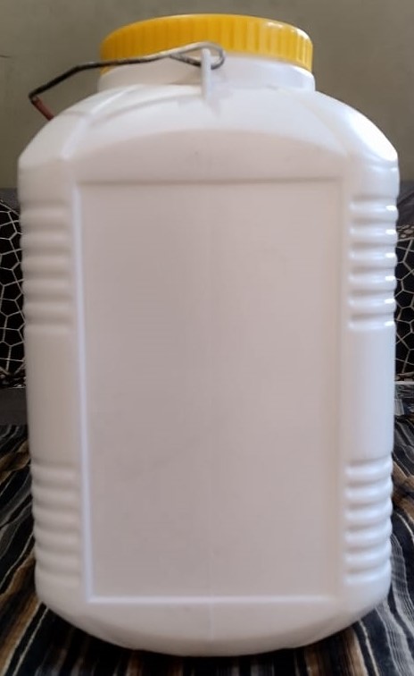 B SHIVRI ENTERPRISES - 15 Liter Container with Lid in Indore in Indore