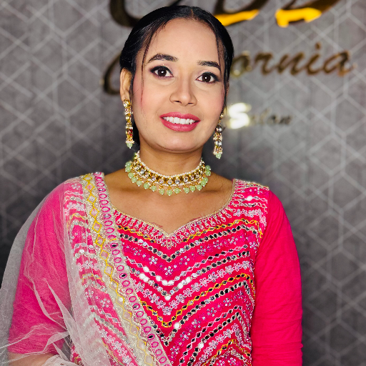 CALIFORNIA BEAUTY SALON - Party Makeup in Moga in Moga