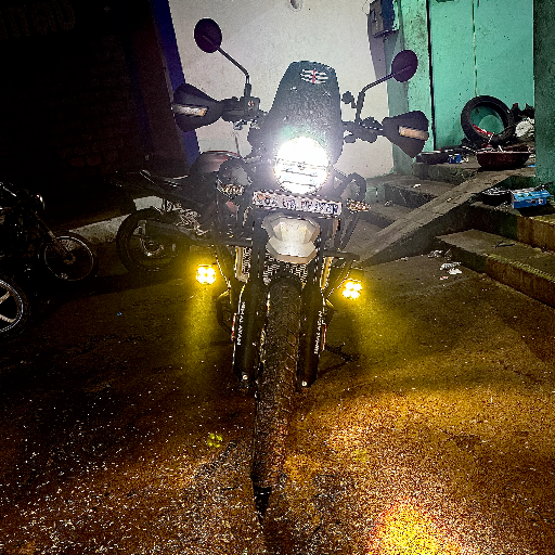 4*4 LED FOG LIGHT with bright white illumination, designed for enhanced visibility, available at TN36 FRIENDS AUTO ACCESSORIE - Image 2