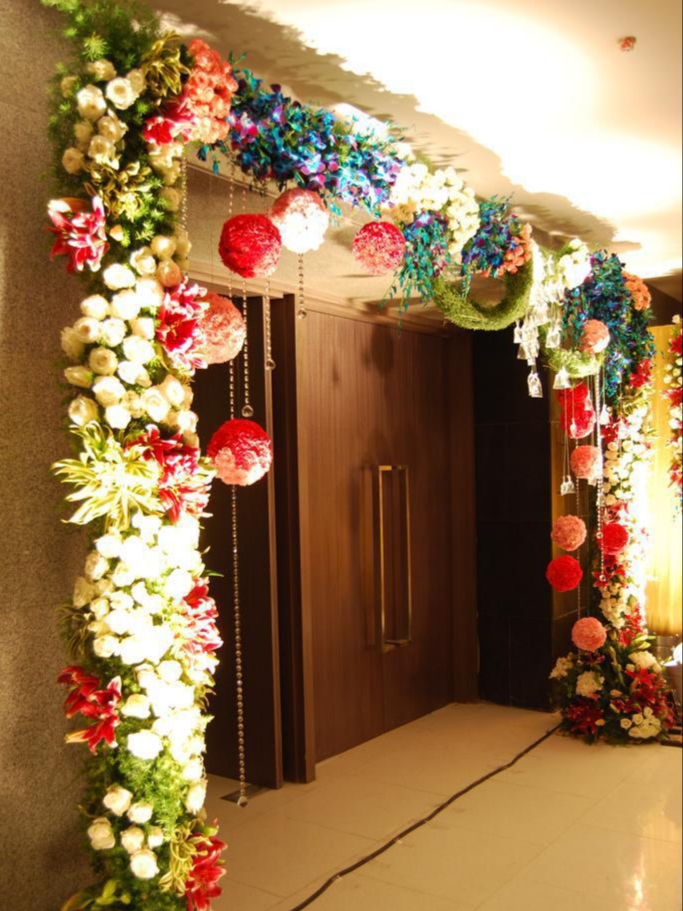 Zinnia Zahara - Premium Flower Decoration for Elegant Events Pune in Pune
