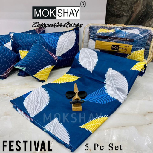 Branded 5 Pcs quilted bedding set in Ghaziabad featuring a king size bedsheet, 2 quilted cushions, and 2 pillow covers, all m - Image 1