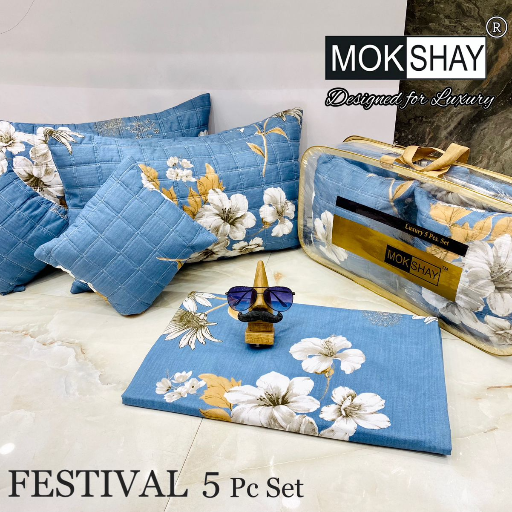 Branded 5 Pcs quilted bedding set in Ghaziabad featuring a king size bedsheet, 2 quilted cushions, and 2 pillow covers, all m - Image 4