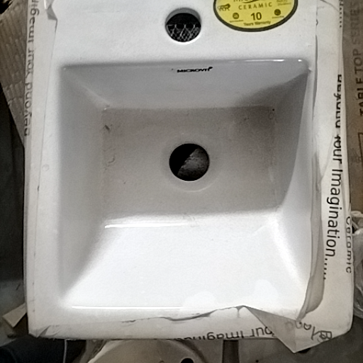 Stylish Washbasin Swera 10"x12" designed for modern bathrooms, featuring a sleek finish ideal for Kota homes.
