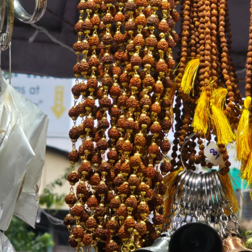 ROHIT SHYAM GANGAPUTRA - Maala - Traditional Indian Decorative Item in TRIMBAKESHWAR