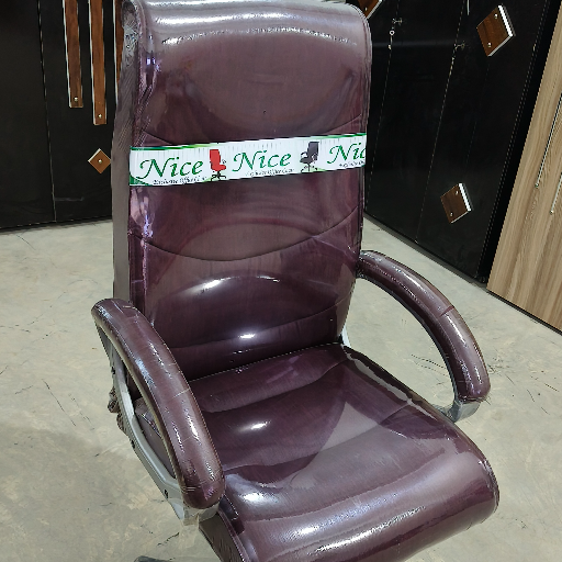 NICE FURNITURE - Nice VIP Office Chair with Premium Leather Agar in Agar