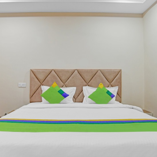 HOTEL NIRVANA ELITE - Delux room in Indore - HOTEL NIRVANA ELITE in INDORE