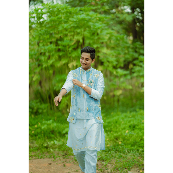 DIVA - Handwork Kurta Waistcoat Set for Elegant Styling in Delhi