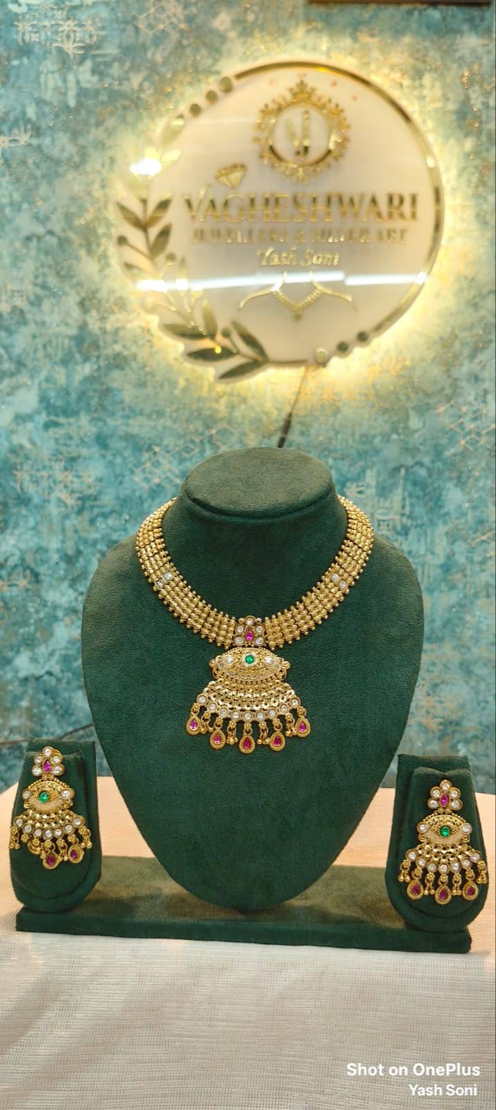 Vagheshwari Kundan Bridal Necklace Set Banswara - YASH SONI