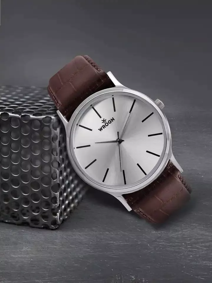 Elegant Bhardwaj Jwellers Watch in Shahpur featuring a sleek design and stylish face, perfect for any outfit.