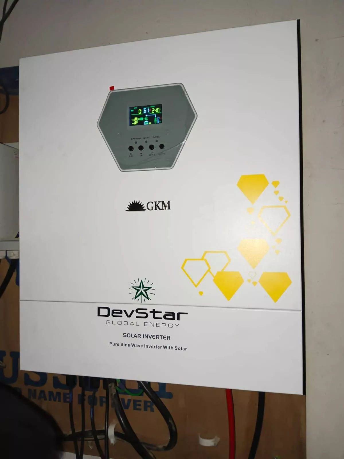 Hybrid Inverter 11kw 48V - Efficient & Cost-Effective