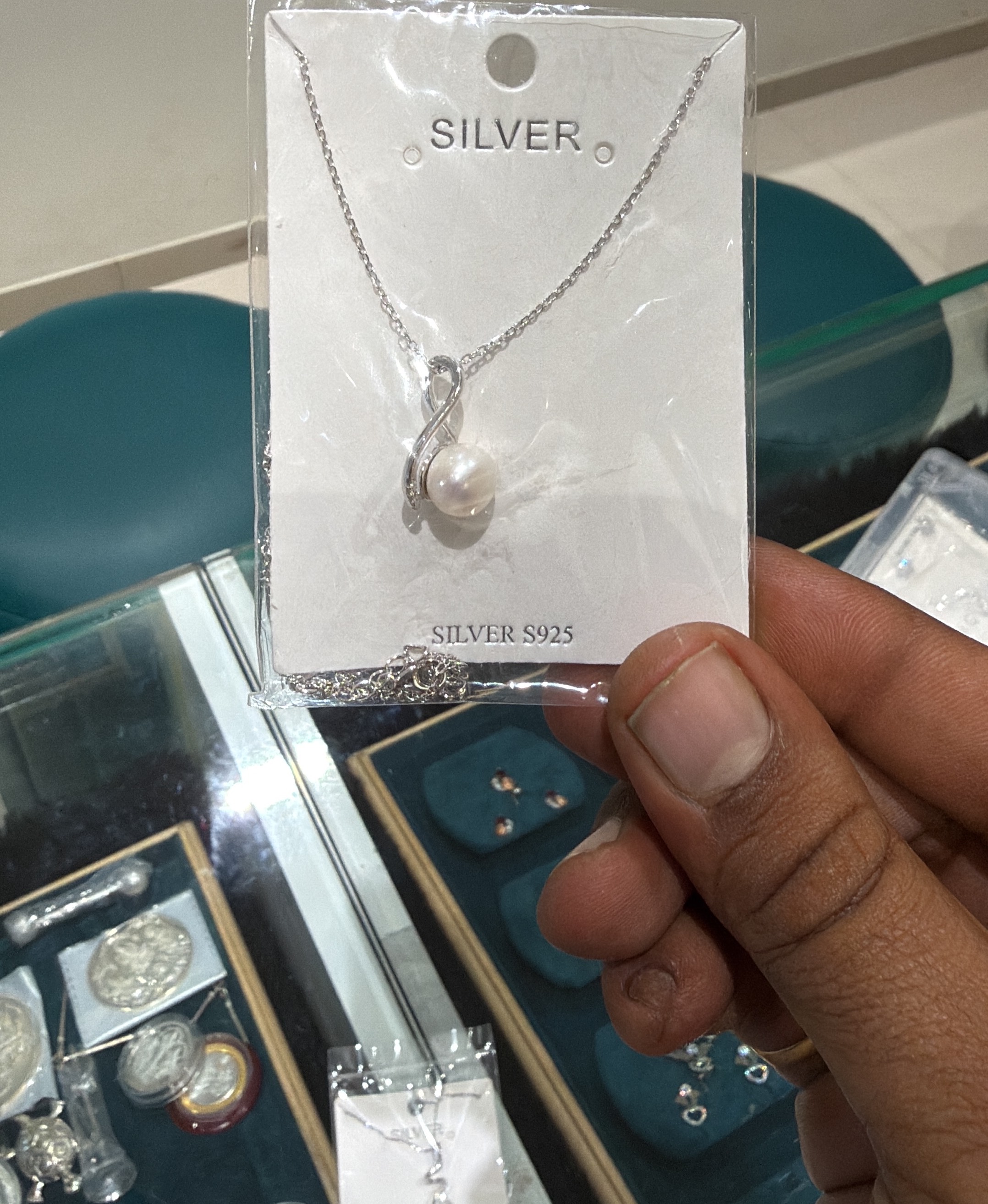 Elegant Pearl Silver Pendant Necklace crafted from 925 sterling silver with a shimmering pearl pendant in Rajkot.