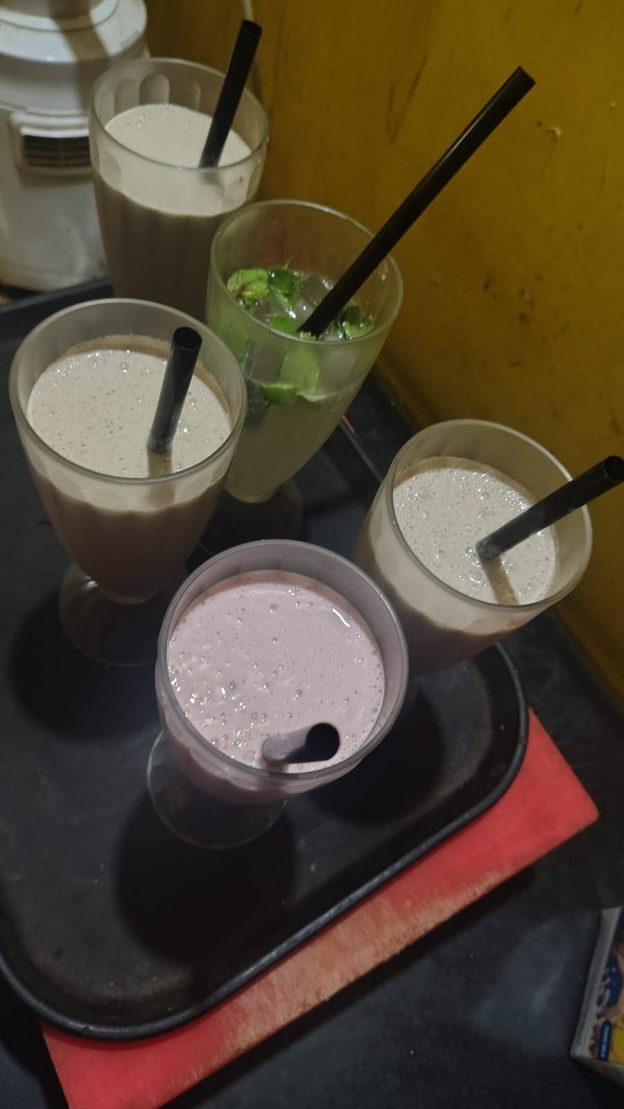 BHUPENDRA KUMAR SONI - Assorted Milkshake Pack in Dhamtari in DHAMTARI