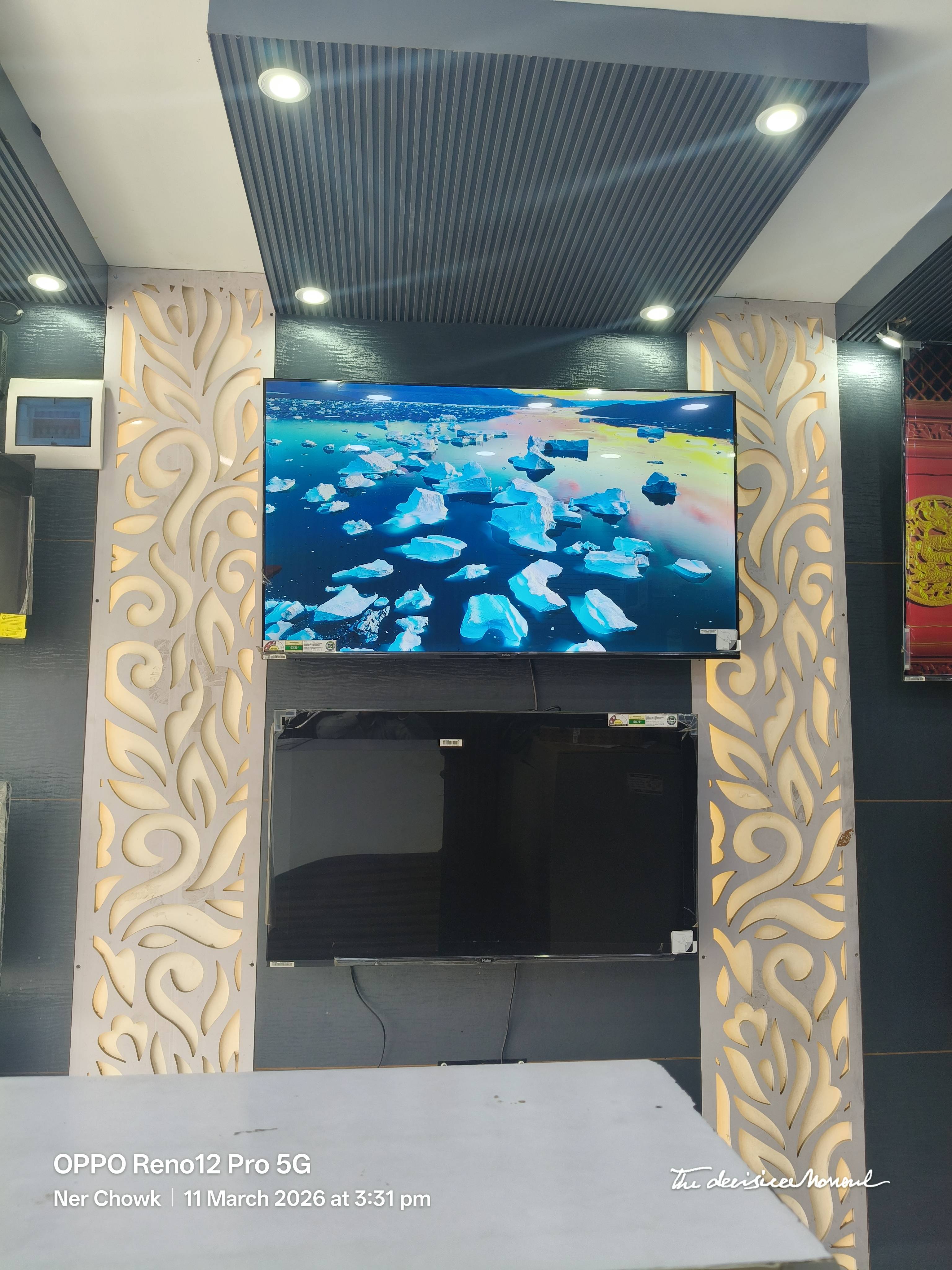 55-inch Smart LED TV with 4K resolution displayed in Mandi, showcasing vibrant colors and modern design.