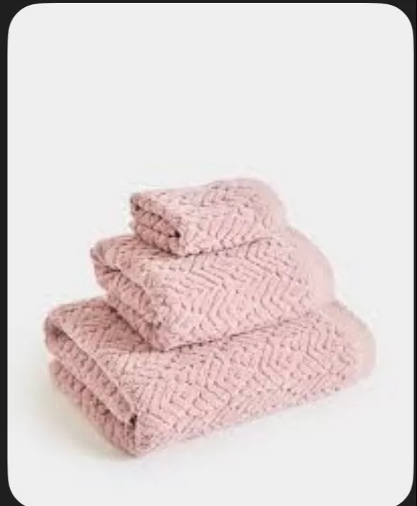 ELEGANT STORE - Towel Set in Dibrugarh: Premium Cotton Towels in MORAN