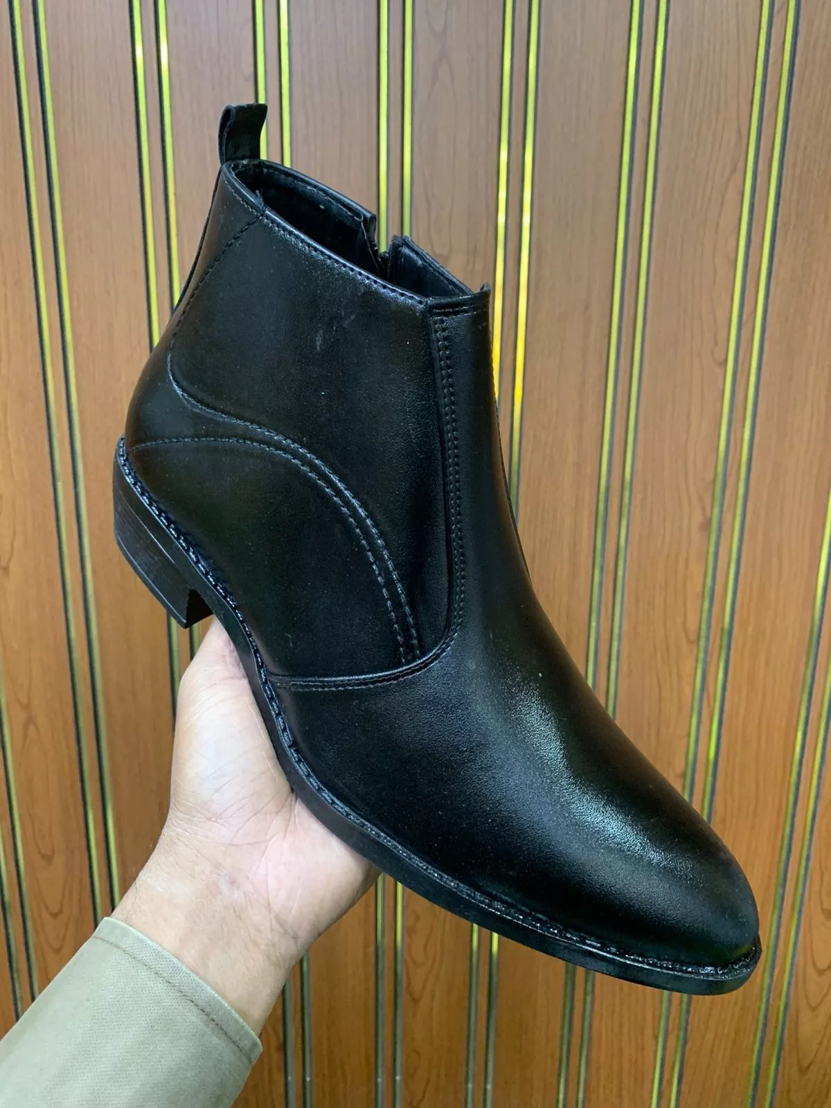 SHARAN TRADER - Men's Formal Leather Boots in Pune in PUNE