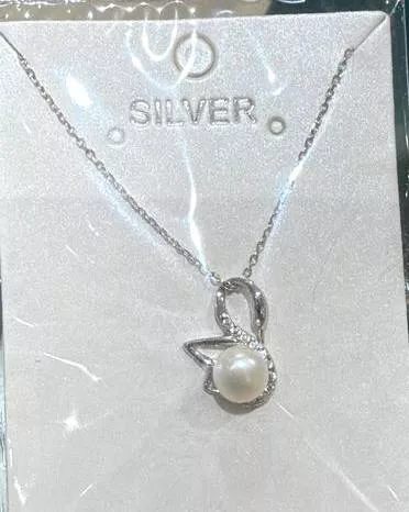  Elegant Silver Pearl Pendant Necklace in Rajkot R K JEWELLERS GROUND FLOOR SHOP  NO 5 NAKSHATRA 7  RAIYA ROAD NEAR RAIYA CHOKDI CHANDAN PARK RAJKOT RAJKOT GUJARAT  NO 5 NAKSHATRA 7  RAIYA ROAD NEAR RAIYA CHOKDI CHANDAN PARK RAJKOT RAJKOT GUJARAT