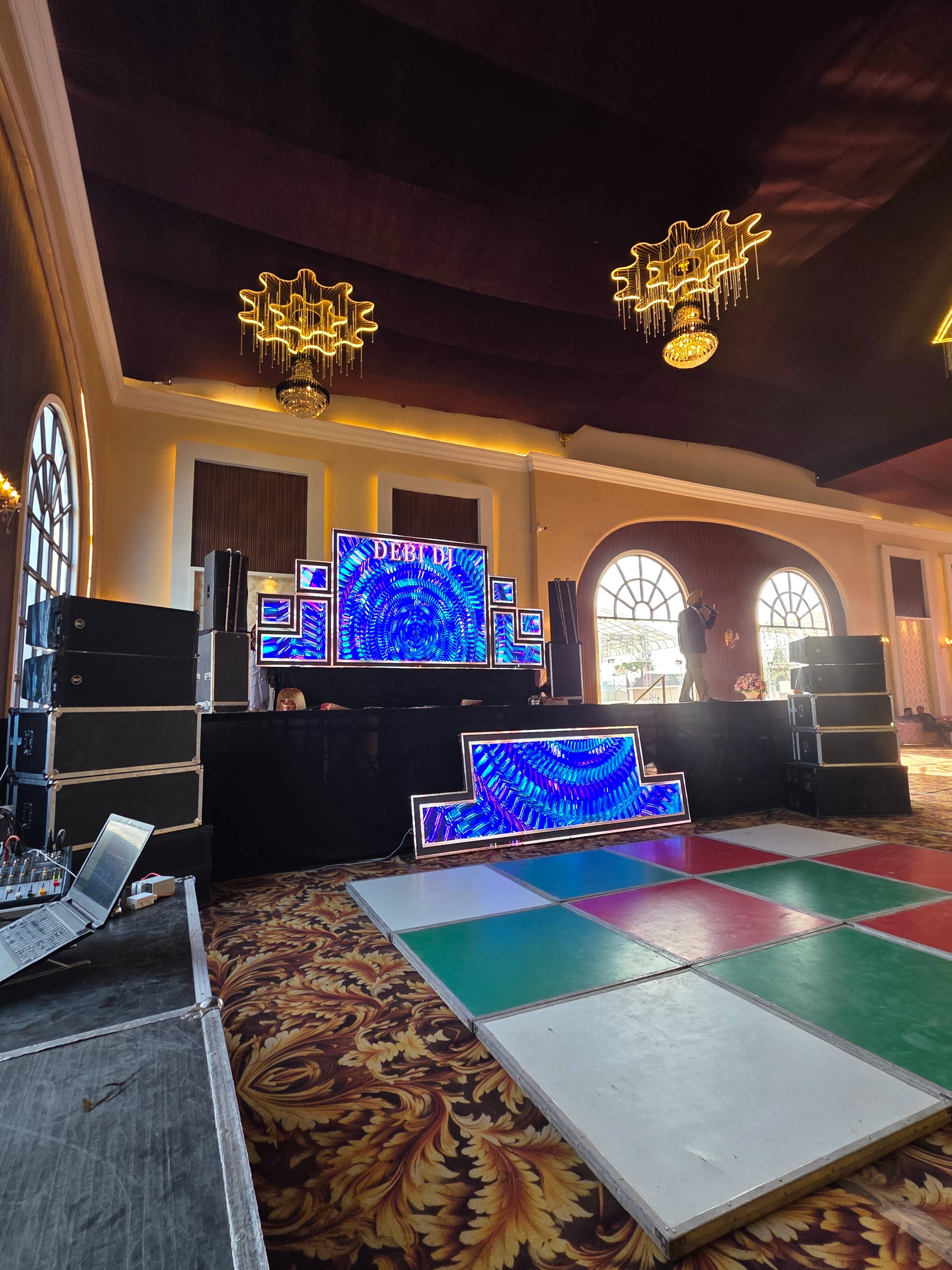 D J H S LIGHT AND SOUND - Dj Liner Top Bass LED Wall in Chabal Kalan in CHABAL KALAN