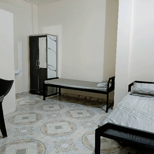 Fully furnished single sharing room in Shree Ram PG, Pune - Image 2