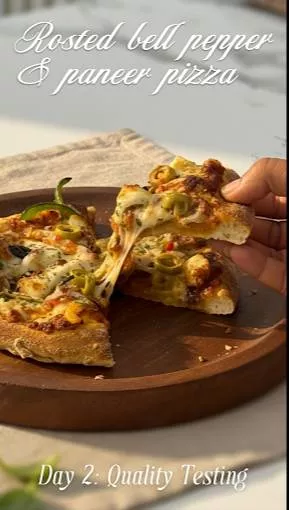 SHAMBHU CAFE - Pizza: Roasted Bell Pepper & Paneer in Ajmer in AJMER