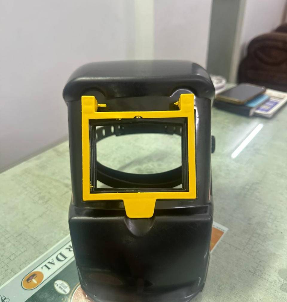 SUNIL TOOLS AND HARDWARE - Welding Helmet in Ajmer - Superior Protection in Ajmer