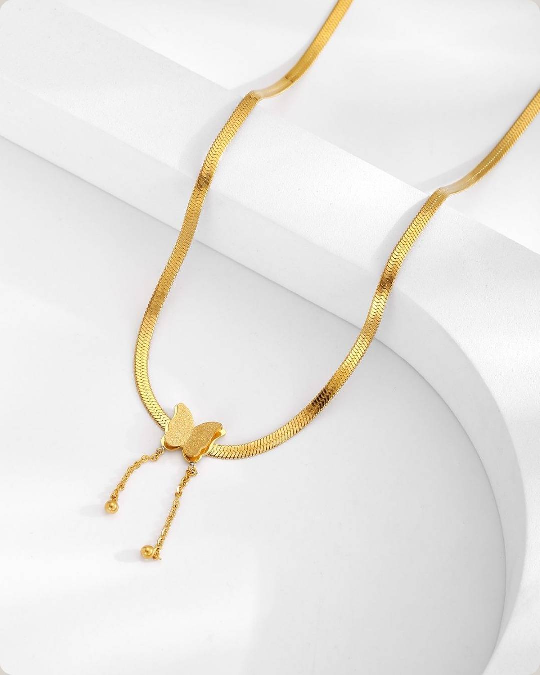 Aurafly Necklace in Hyderabad