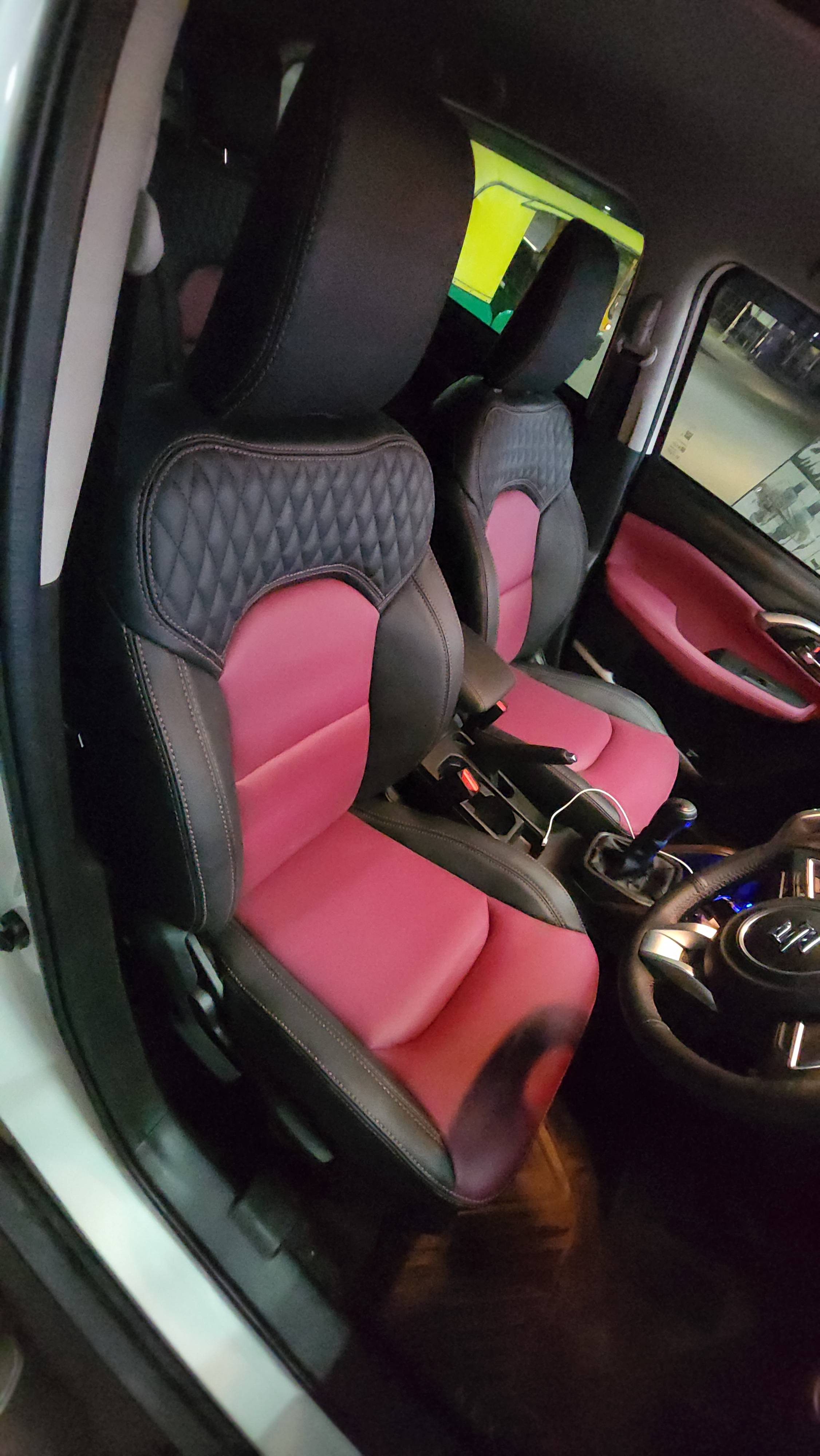 Android System seat covers designed for car interiors, showcasing luxurious fabric and precise stitching, available from VINI - Image 2