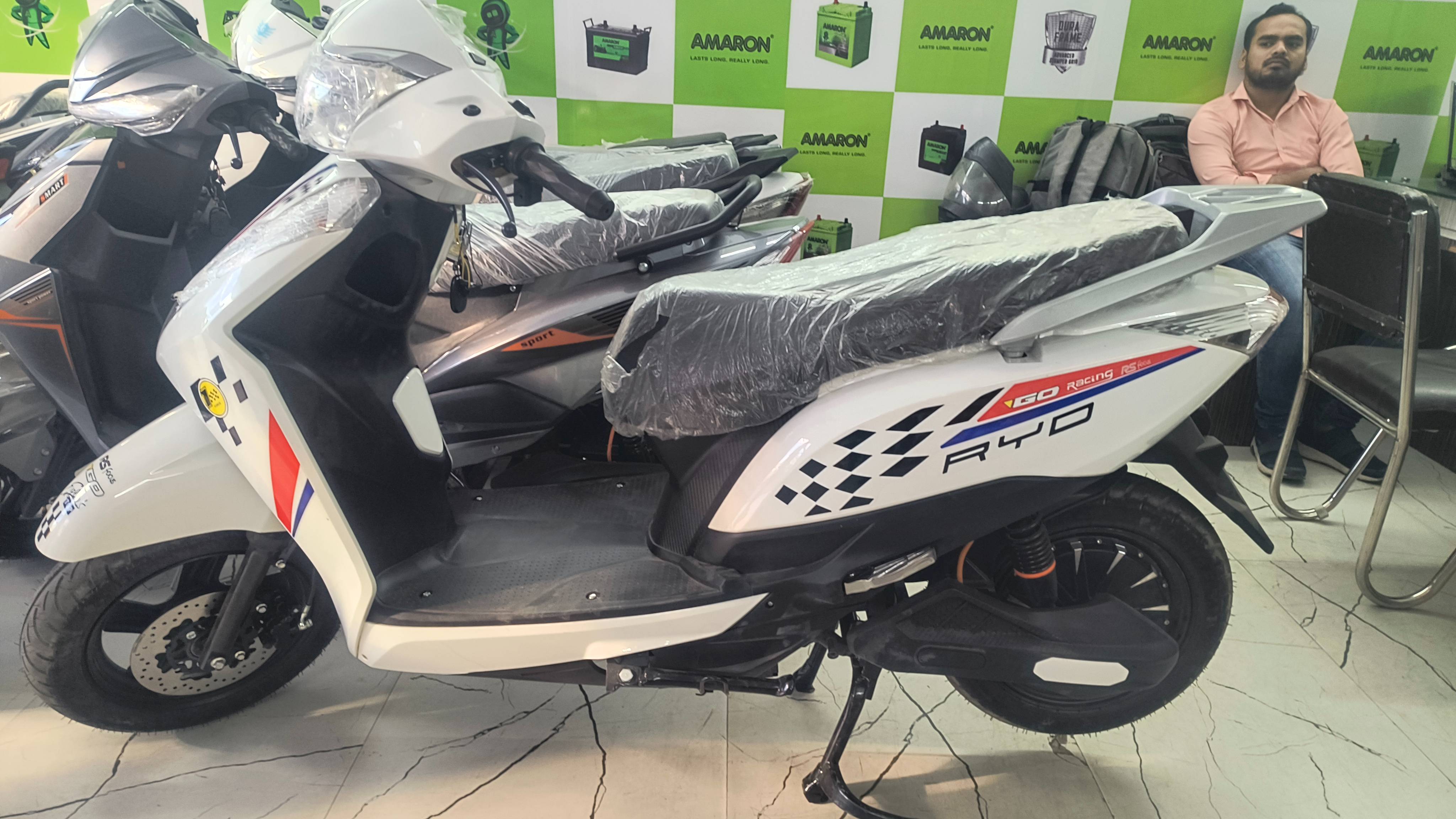Electric charging station for RS FOCUS GO RYO EV in Lucknow, designed for fast and efficient charging.