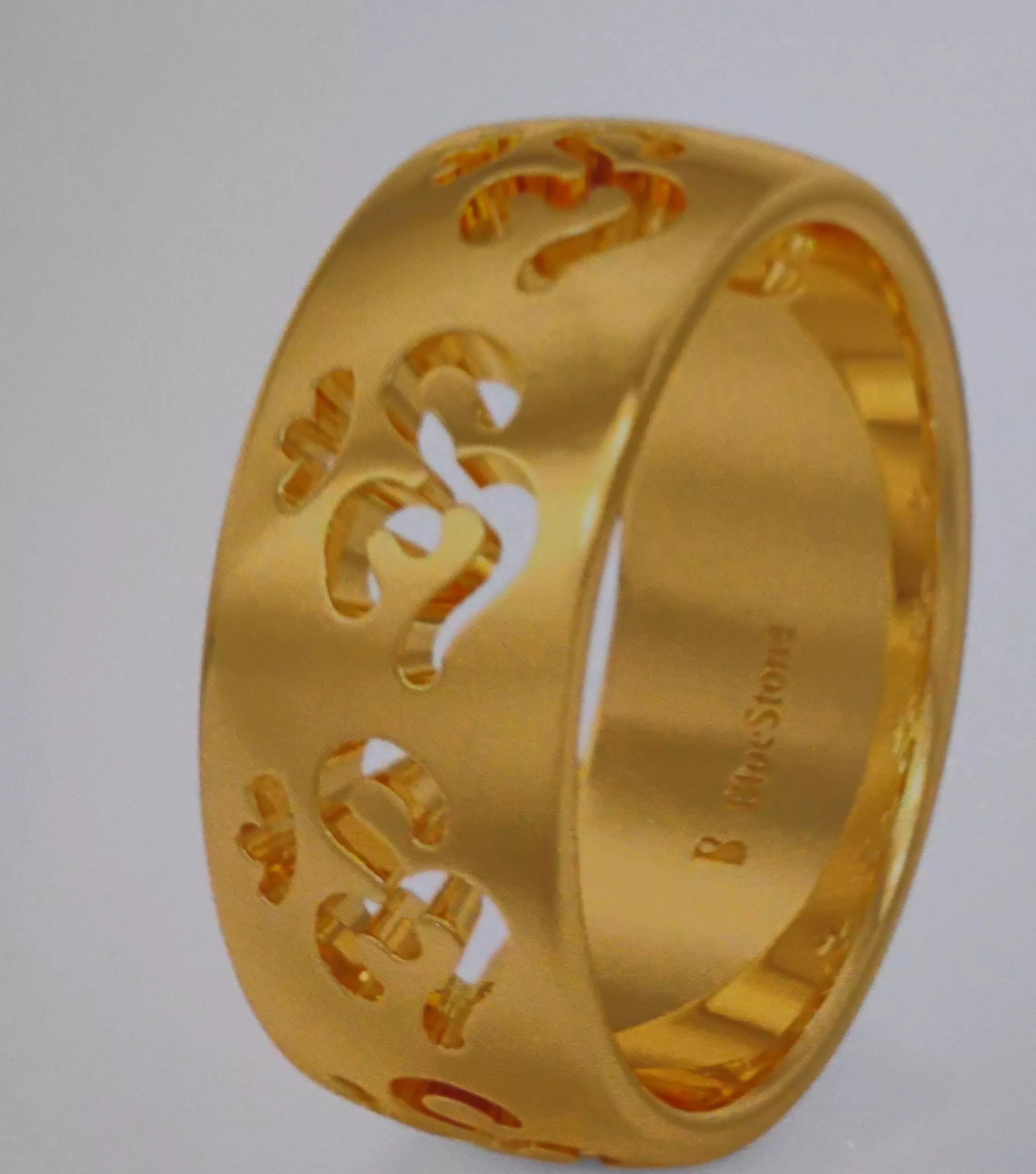 HARI OM GUPTA - Gold Ring in Debai Uttar Pradesh - Elegant Design in DEBAI