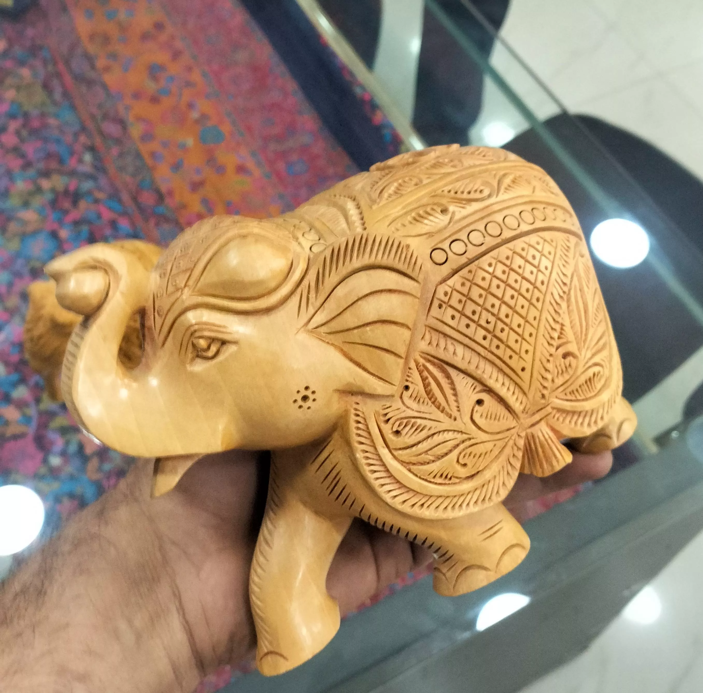CAVERY COTTAGE EMPORIUM - Home Decor/Wooden Trunk Up Elephant in Bengaluru in BANGALORE