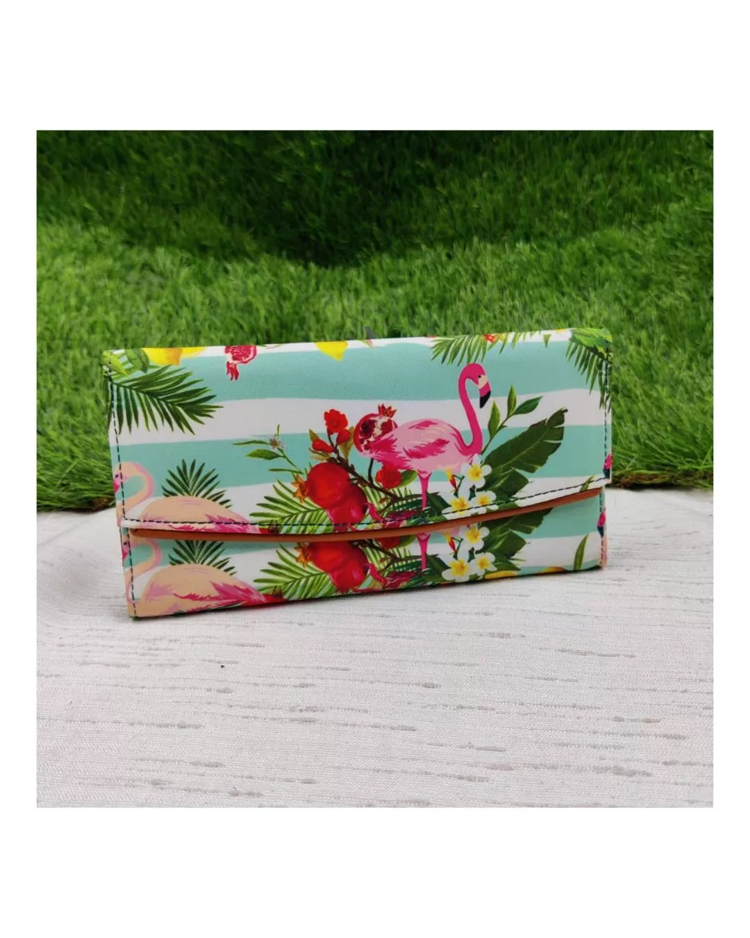 Stylish Azzraa 3 Fold Wallet showcasing a chic crepe design, available in Jaipur, perfect for fashionable women. - Image 1