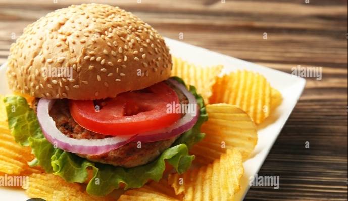 FOUR 10 CAFE - Classic Veggie Burger with Chips in Bhawanigarh in BHAWANIGARH