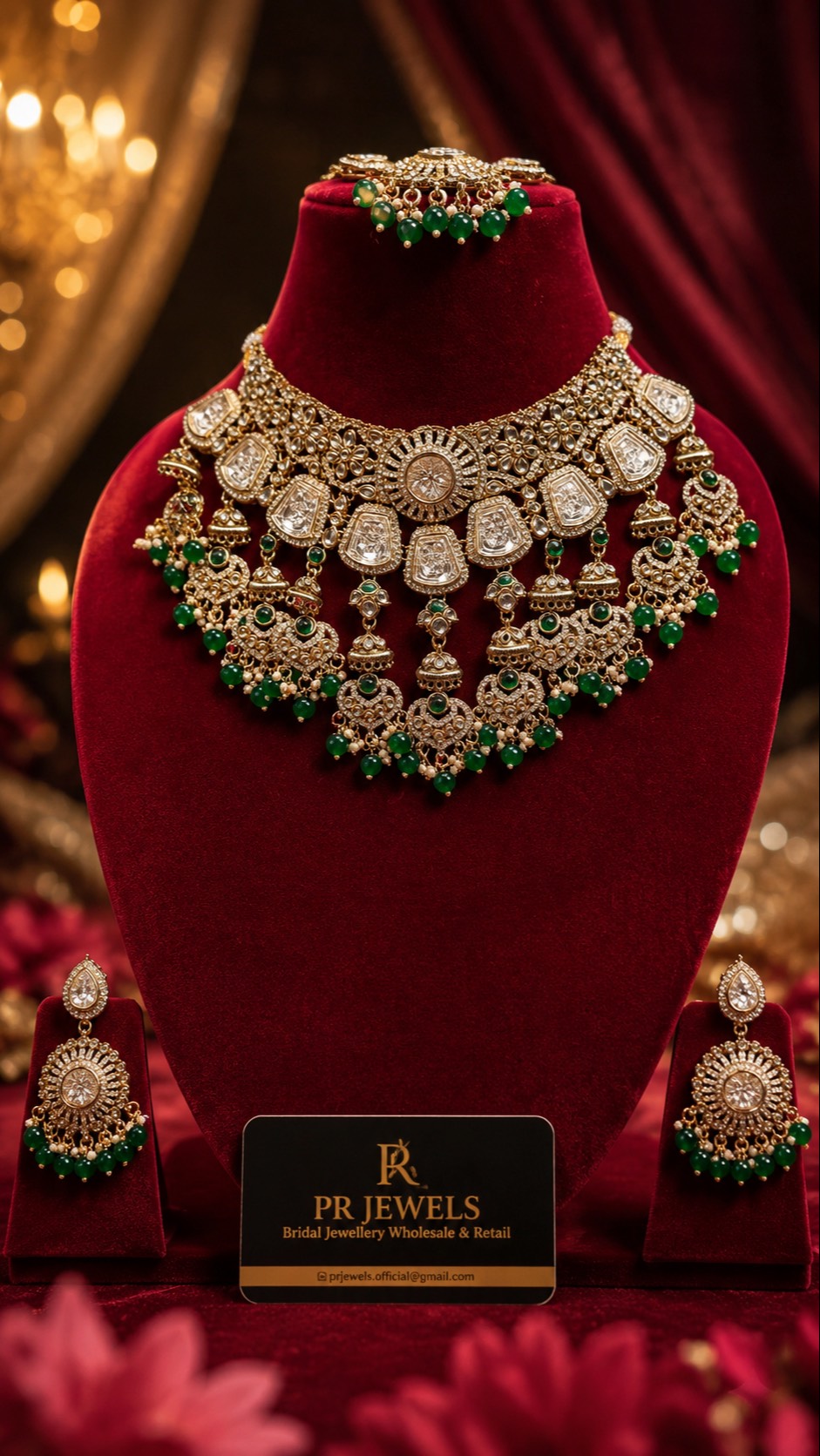 Exquisite Royal Bridal Kundan Necklace Set featuring intricate Kundan work, designed for weddings, available at PRAVIN KUMAR 