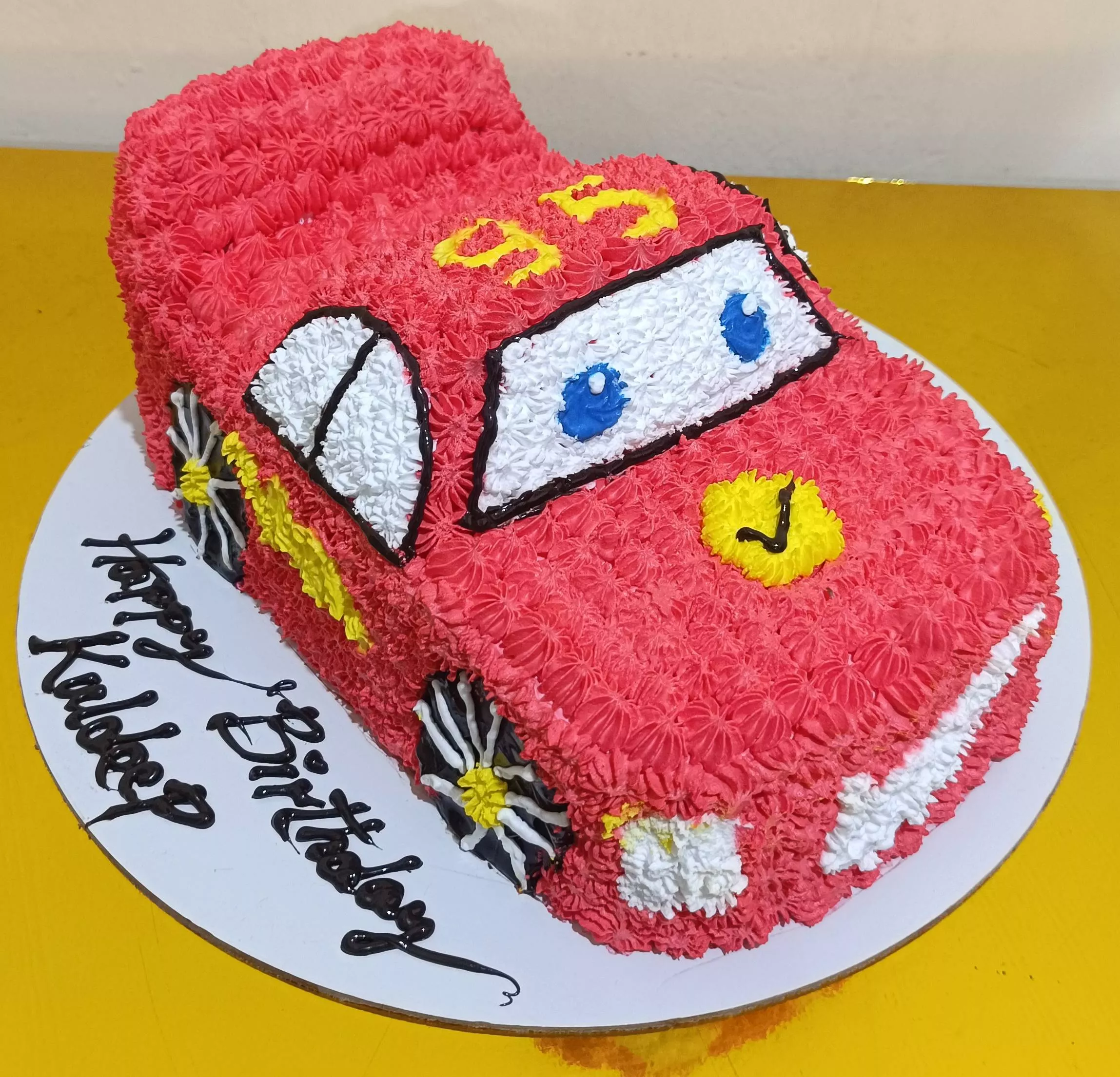 VARNIKA PATISSERIE - Birthday Cake Car Themed in Bangalore | VARNIKA PATISSERIE in BANGALORE