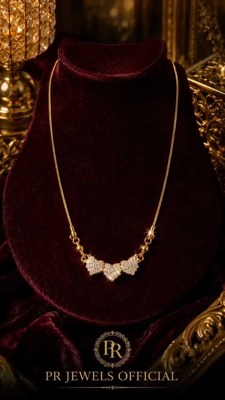 Elegant Gold Floral Pendant with diamond motifs in HATHRAS