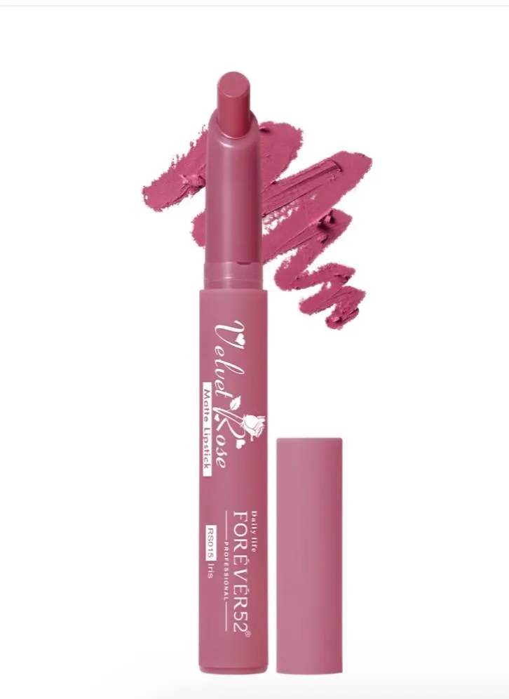 Richly colored Velvet Rose Matte Lipstick showcased in Hoshiarpur