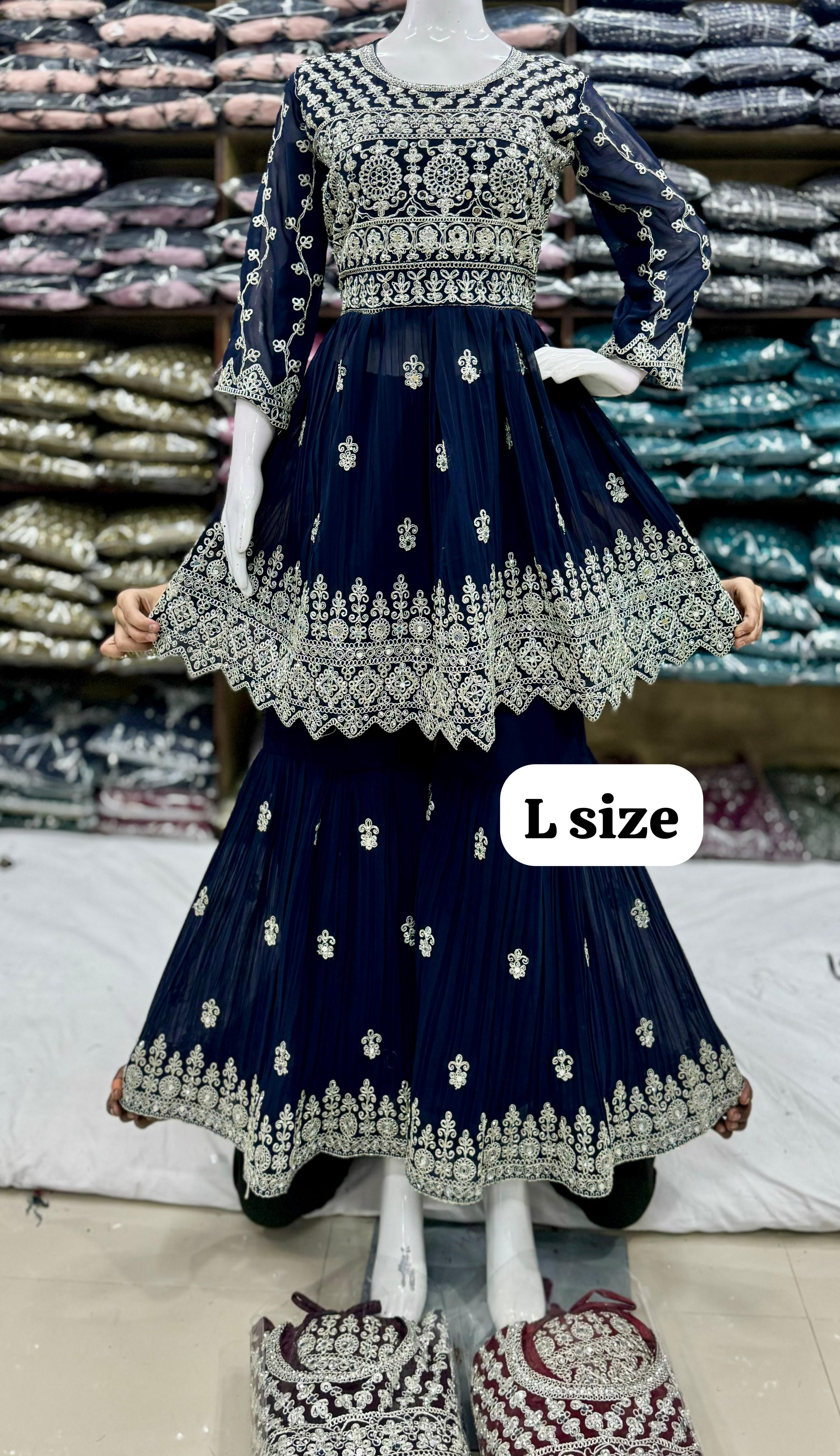 GAJENDRA YADAV - Elegant Girl Fancy Dress - GAJENDRA YADAV in MADHUPUR JHA