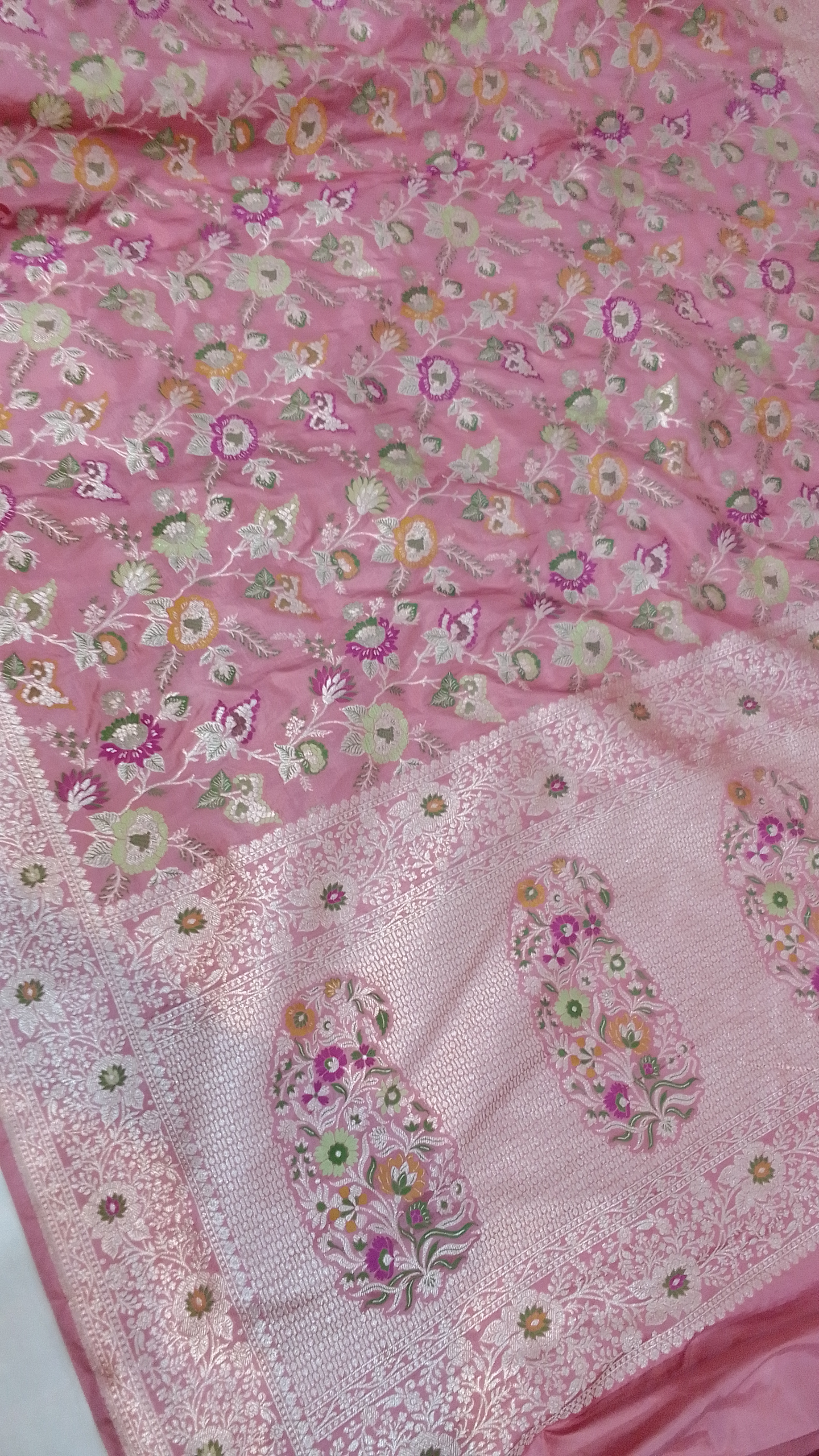  Banarasi Silk Saree by Mohammad Madni, Varanasi MOHAMMAD MADNI Azad Nagar Bajardiha Varanasi