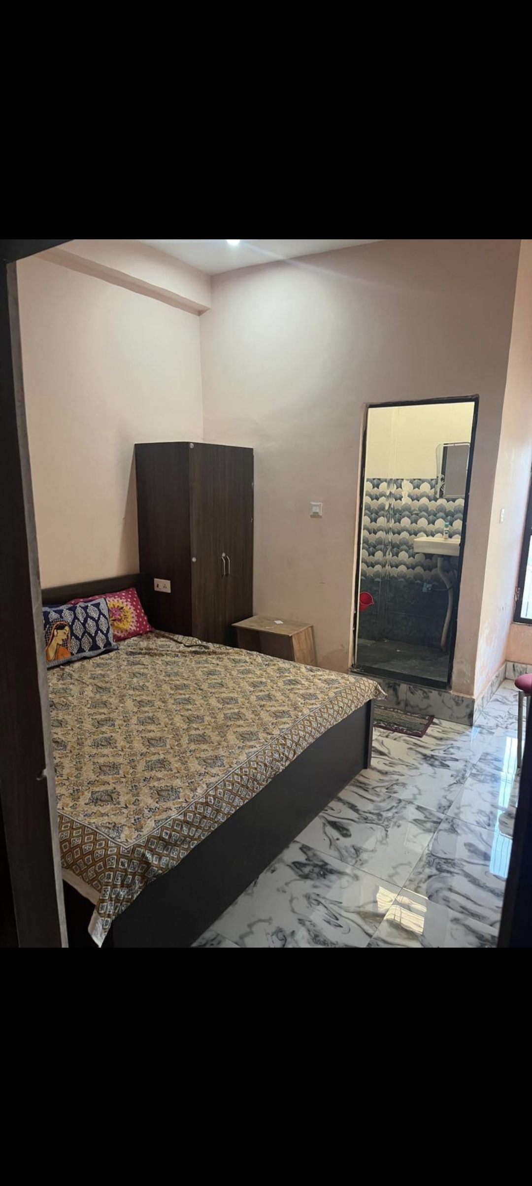 Narayan Bhawan - Classic Double Bed Non-AC Room 107 in CHITRAKOOT MP